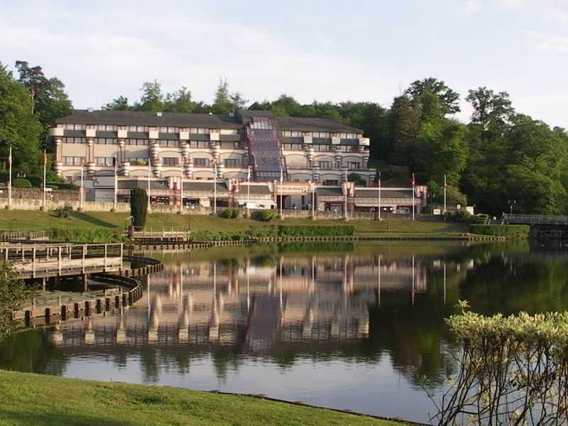 Hotel Spa Du Beryl Bagnoles de l'Orne Normandie Exterior photo